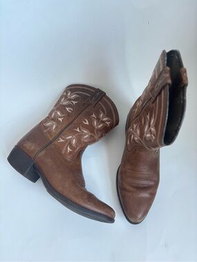 Ariat girls desert holly boot